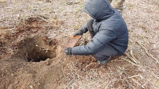 Дедушка СПРЯТАЛ все в ПОГРЕБЕ! В поисках сокровищ / In search of treasures