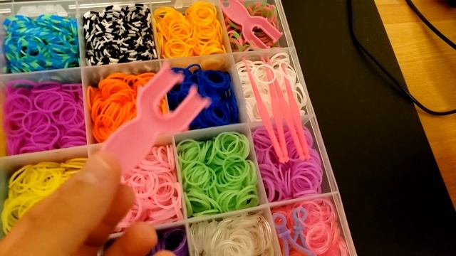 Распаковка огромного набора резинок. смотреть онлайн