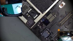 iPad A2197 не заряжается