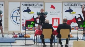 22.11.2014 Frans "The Viking" Bach Long Cycle @2x24kg 23 reps