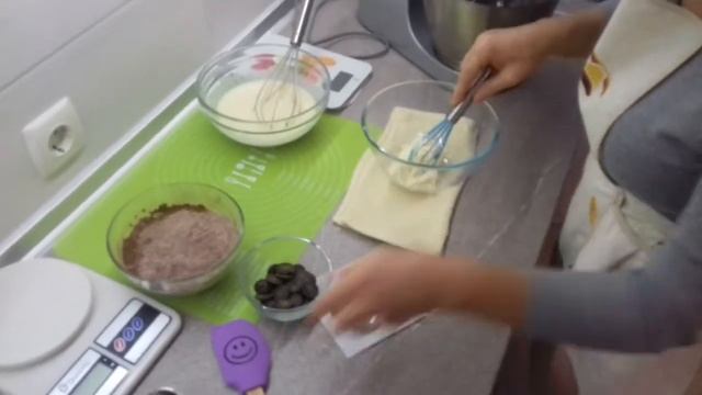 Необычайно вкусные шоколадные капкейки "Бейлис" смотреть онлайн