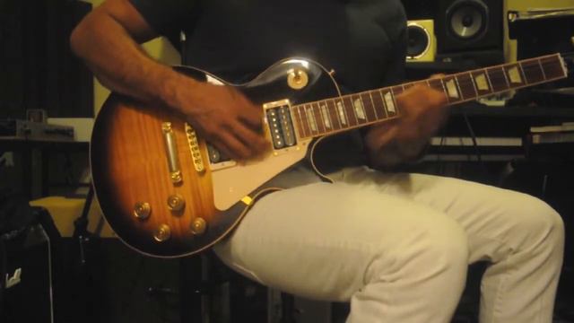 Gibson Les Paul Vintage Sunburst Signature T Gold Hardware смотреть онлайн