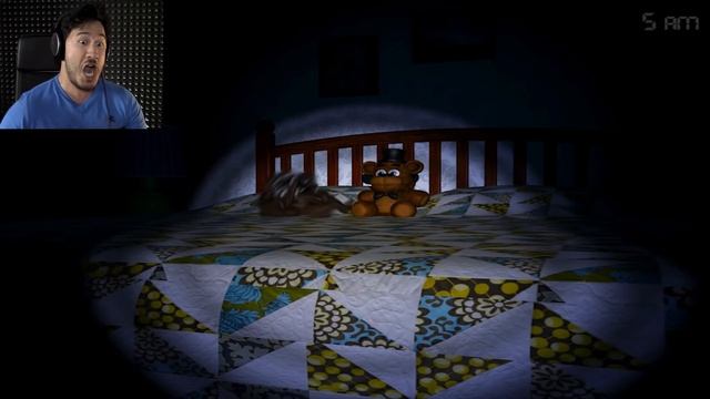 GOLDEN FREDDY ATTACKS!! | Five Nights At Freddy's 4 - Part 4
