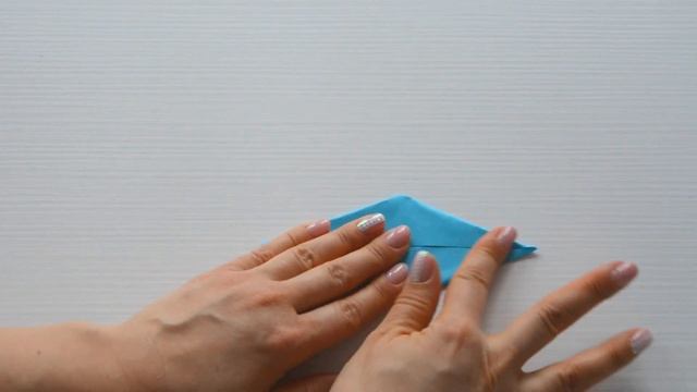 Как сделать журавлика из бумаги #оригами How to make a crane out of paper #origami смотреть онлайн