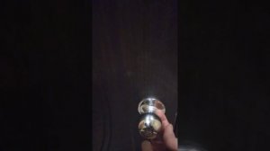 Как вскрыть дверь с замком Буян, если она защелкнулась. Способ с ножом