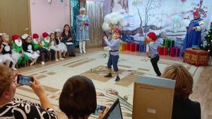 Танец разбойников на новый год в старшей группе