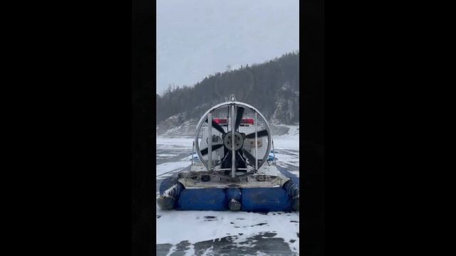 Катание по льду Красноярского моря.Сегодня смотреть онлайн