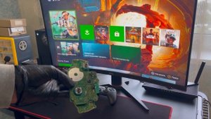 Думал будет интересно, а получилось не очень. Геймпад Xbox one x