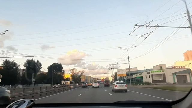 Москва. Едем на машине по Нижегородской улице и Рязанскому проспекту