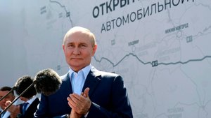 Путин открыл последний участок скоростной трассы М-11 «Нева»