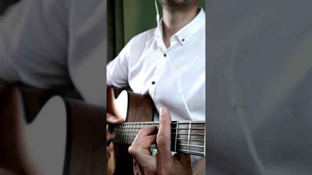 У твоего окна...(И.Тальков) на гитаре. Играет и поет Александр Беднов. смотреть онлайн