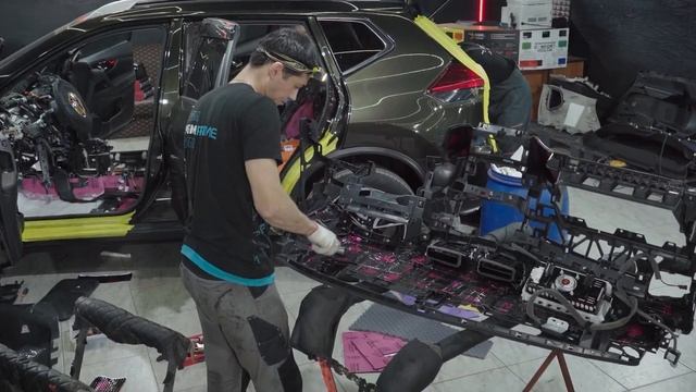 Улучшение тишины в Nissan X-Trail: максимальный вариант шумоизоляции.