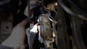 Вольва S60, 1,6 турбо двигатель т3 ,замена ГРМ не пытайтесь сделать сами.
