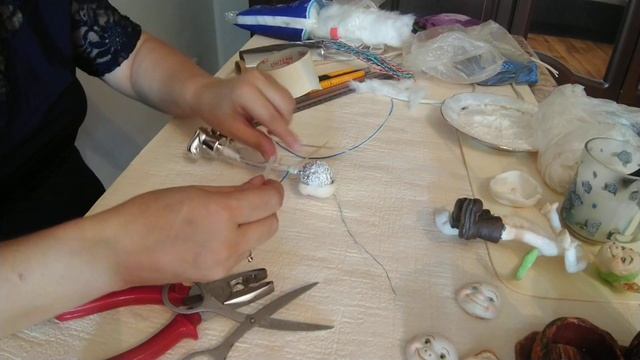 Ватная игрушка Лесной человечек. Мастер класс. Часть 1. смотреть онлайн