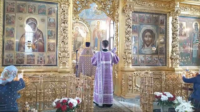 Великий Четверг - Вечерня, Божественная Литургия смотреть онлайн