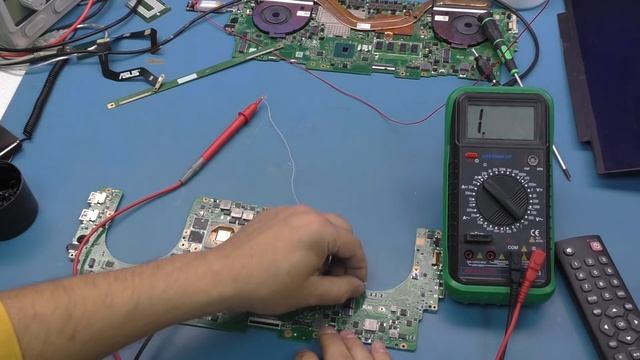 Кто за всё заплатит? Часть 2. Топовый Asus Zenbook Pro UX580G и огромный букет проблем после... смотреть онлайн