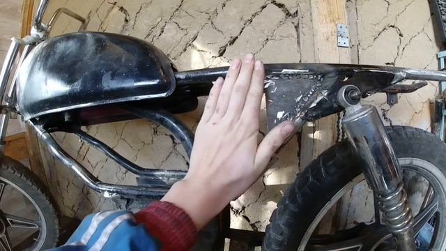 АЛЬФА - ИЗ ХЛАМА В КОНФЕТКУ! ВОССТАНОВЛЕНИЕ МОПЕДА АЛЬФА #2 смотреть онлайн