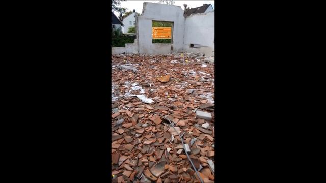 Asbestsanierung nach behördlicher Weisung -/ Stilllegung einer Baustelle! смотреть онлайн
