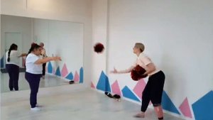 Танцевально-двигательная терапия для людей с ОВЗ