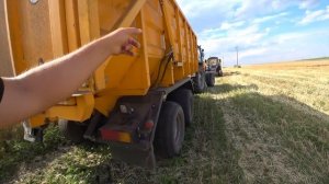 12 тонн зерна для МТЗ  не проблема с полуприцепом НТГ-16.