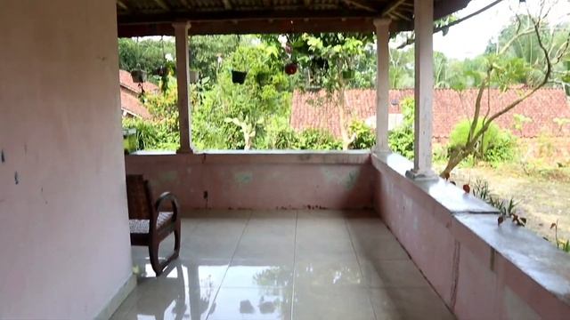 House Tour Rumah mbah di Kebumen смотреть онлайн