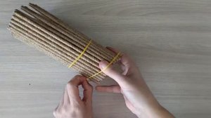 Оригинальная ваза из деревянных палочек и джута. КРАСОТА своими руками