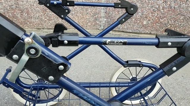 Emmaljunga Coronado Lexington Navy Stroller from 1997 смотреть онлайн