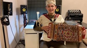 «Шахта» Разиль Камалов (татарское попурри на тальянке)