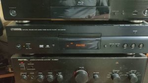 Yamaha DVD-S2700