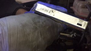Замена свечи накала Mercedes-Benz w163 ML270 OM612.