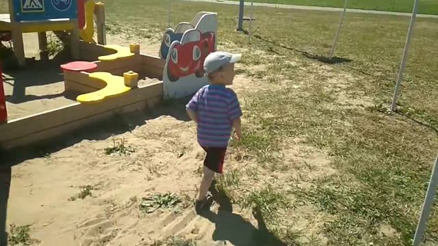 Субботняя прогулка.Настя на роликах?, Егор на мотоцикле✌️ смотреть онлайн