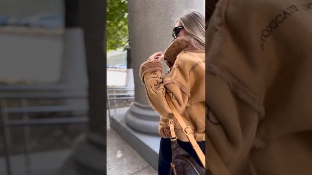 Дублёнка шерстяная one-size 55 см. #меганом #симферополь #дубленки смотреть онлайн