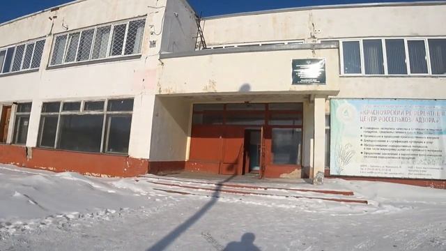 Солнечный-бывший военный городок.Разрушенные,разграбленные здания. смотреть онлайн