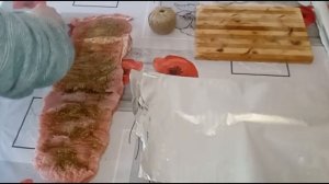 Запечённое мясо в духовке.