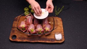 QUAIL BAKED IN THE OVEN. ART VIDEO