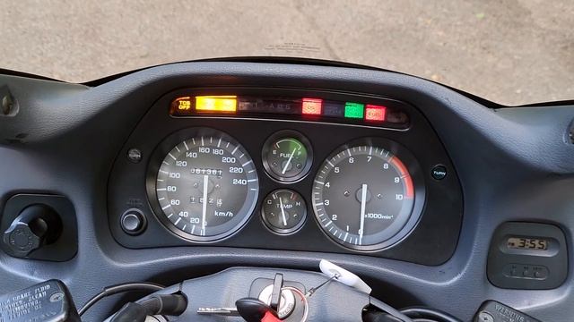 Honda ST 1100 Pan European смотреть онлайн