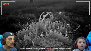 BIG FOOT RETURNS! MONSTER HUNTER & TRACKER GAMEPLAY! + DOOFY DEER (FGTEEV FINDING BIGFOOT #2)