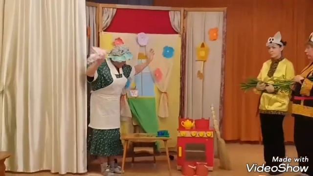 Спектакль "Золотое правило" в рамках недели игры и игрушки смотреть онлайн