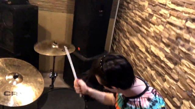 Panic Station- Muse Guitar & Drum Cover смотреть онлайн