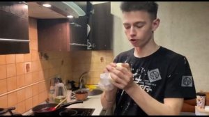 ГОТОВЛЮ ПИРОЖКИ С ВИШНЕЙ КАК В KFC ! ПОВАРЁНОК МАКСИМ #1