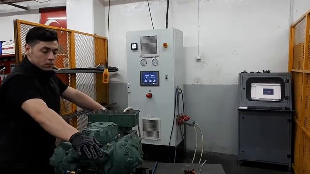 6FE-44Y-40P Bitzer Pistonlu Kompresör Çalıştırma Testi & 6FE-44Y-40P Bitzer Compressor Run Test смотреть онлайн