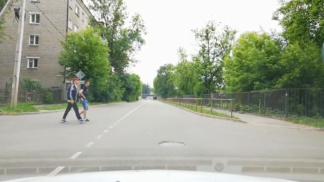 Вождение по городу, учимся водить!