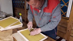 Совет Начинающему Пчеловеку.Вощина Только Максимум!