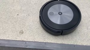 iRobot Roomba J7