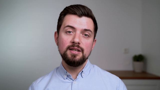 Learn what frontend, backend and API means in simple words