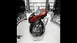Что случилось с Tesla в космосе
