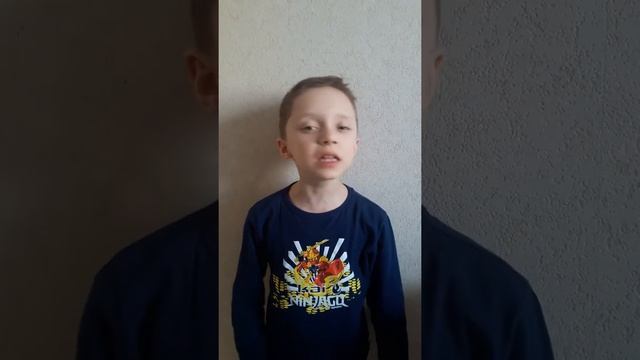 Лео читает стихотворение про ворону Варвару смотреть онлайн