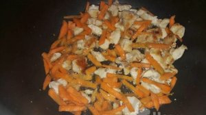 Подлива к лагману с курицей, баклажанами и белокочанной капустой