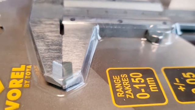 Штангенциркуль Vorel 150 мм, 15100 смотреть онлайн