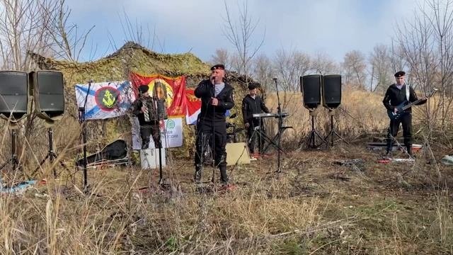 Ансамбль Тихоокеанского флота «Морпехи России» провел серию концертных выступлений для бойцов морско